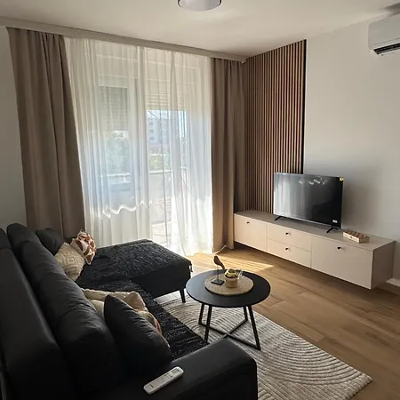 Apartament Petra *